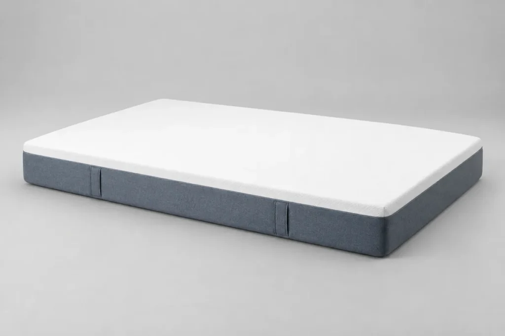 Matelas Bultex Efficient en mousse Bultex nano, 19 cm, vue de trois quarts